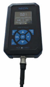 NEON OPEN Aqualabo, appareil portable présenté au Carrefour de l’eau 2026 pour l’analyse et la mesure de l’eau.
