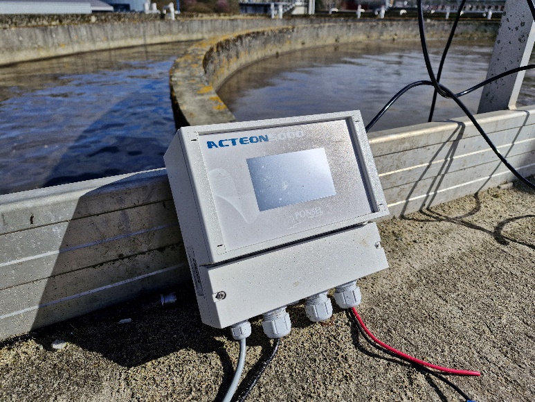 Transmetteur ACTEON 5000 utilisé pour la mesure du potentiel redox dans l’eau.