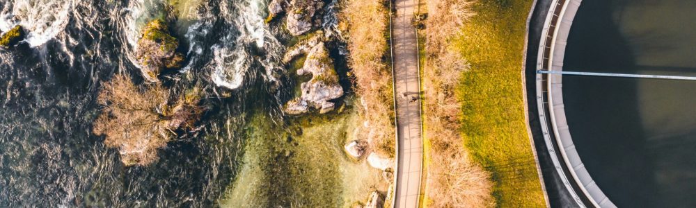 Kläranlage im deutschsprachigen Raum zur Überwachung von CSB und BSB im Abwasser.